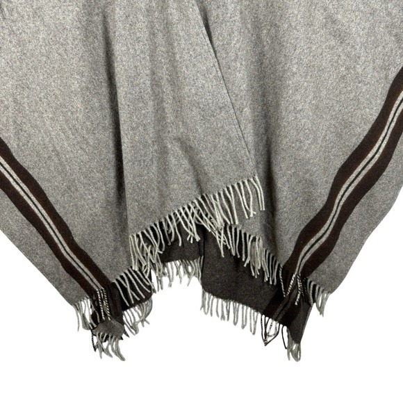 Ulla Johnson OS Wool‎ Fringe Poncho Brown, Tan Cardigan w Leather Toggle Closure - Picture 3 of 8